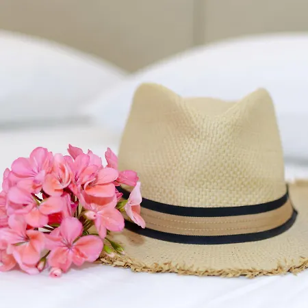 Aparthotel Gerani 3*