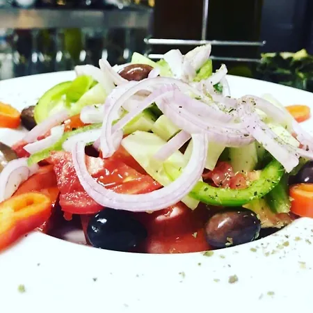 Gerani מלון דירות 3*