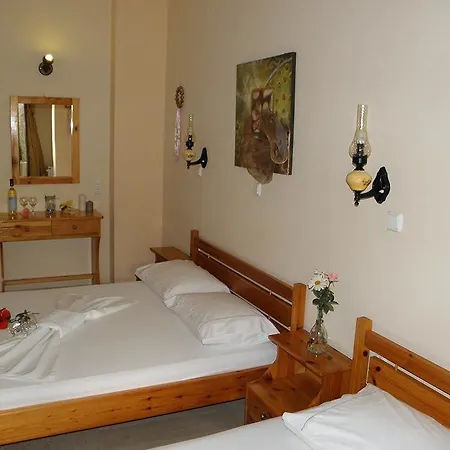 Gerani Apartmanhotel 3*