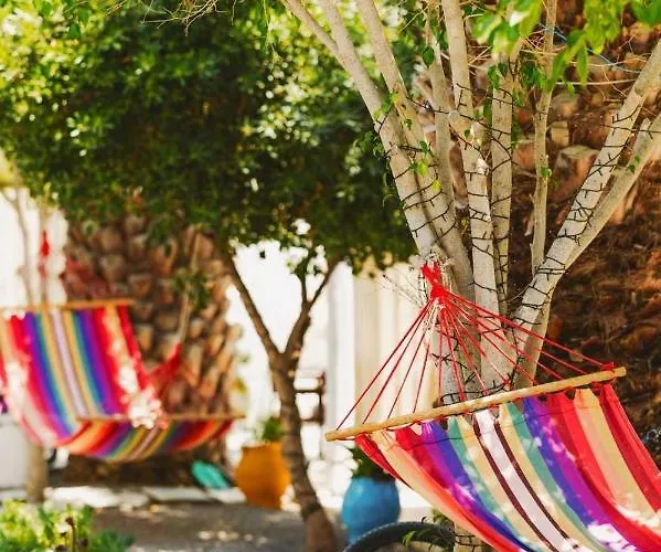 Gerani شقة فندقية 3*