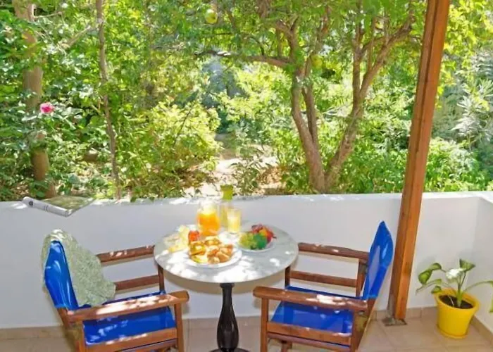 Gerani Apartmanhotel 3*